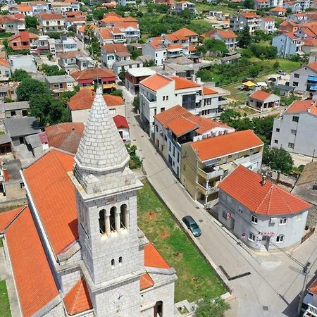 Apartmán Apartman Bluemarin Pakoštane Exteriér fotografie